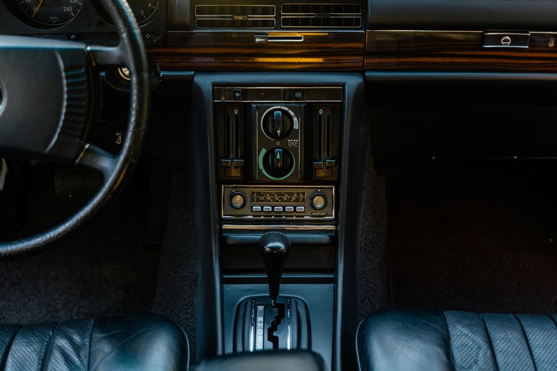 1977 Mercedes Benz 350SE